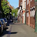 Marianne Emden